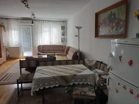 Sale, four bedroom apartment, 83m², Nova Detelinara, Novi Sad Sve Podlokacije