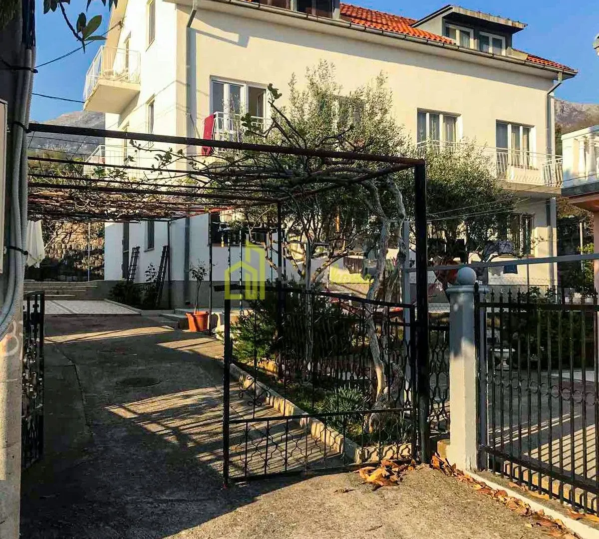 Sale, house, 300m², Dobre Vode, Bar