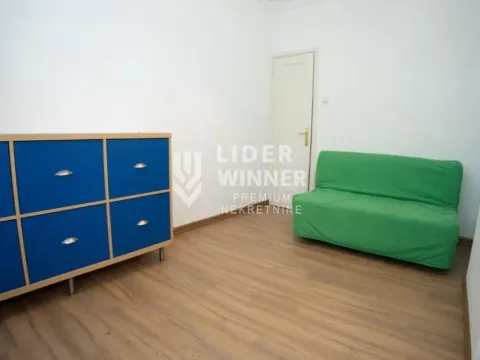 Rent, three bedroom apartment, 63m², Stari Grad, Beograd - image 5