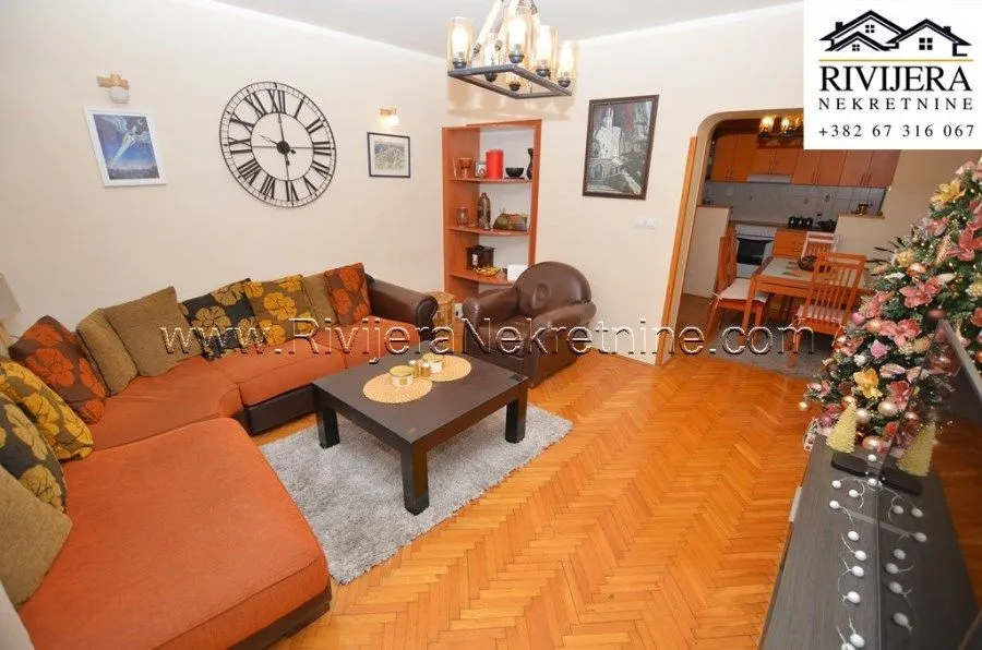 Prodaja, trosoban stan, 100m², Topla, Herceg Novi