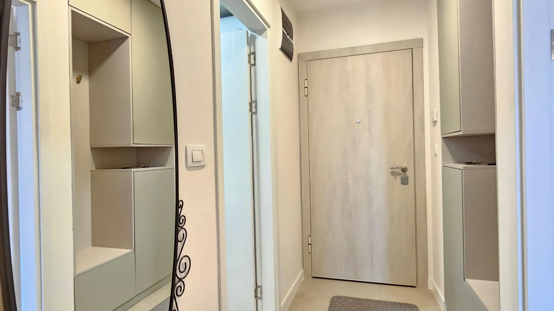 Izdavanje, jednosoban stan, 40m², Pobrežje, Podgorica