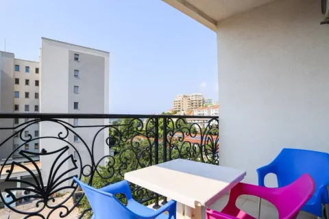 Rent, one bedroom apartment, 45m², Bečići, Budva - image 7