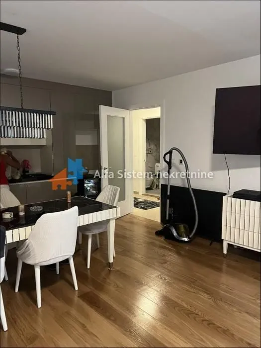 Rent, two bedroom apartment, 58m², Novi Beograd Blok 65, Novi Beograd Sve Podlokacije