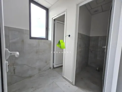 Rent, office space, 1200m², Pantelej, Niš - image 12