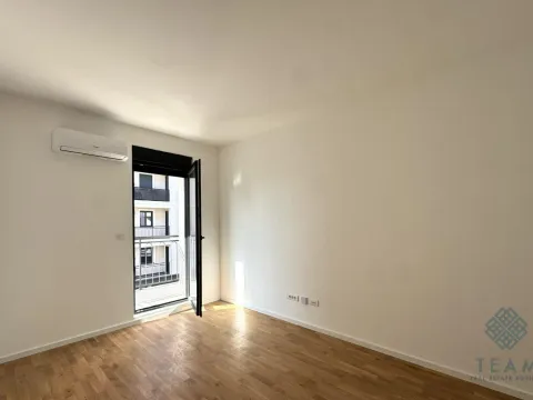 Prodaja, jednosoban stan, 37m², Tološi, Podgorica - image 2