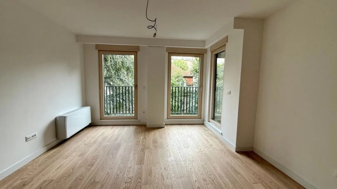 Izdavanje, stan, 125m², Crveni Krst, Beograd