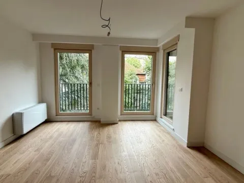 Izdavanje, stan, 125m², Crveni Krst, Beograd