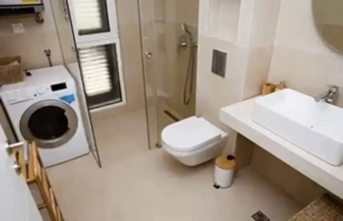 Sale, two bedroom apartment, 59m², Kava, Tivat