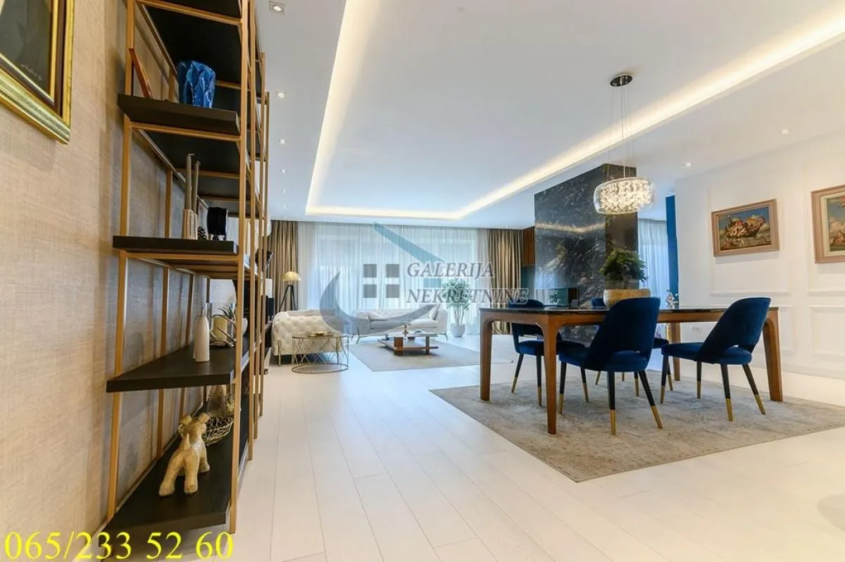 Sale, two bedroom apartment, 131m², Savski Venac, Beograd