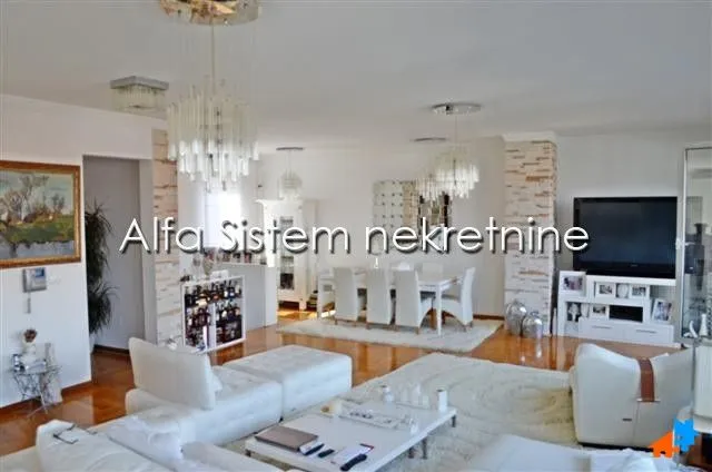 Rent, apartment, 230m², Čubura, Beograd
