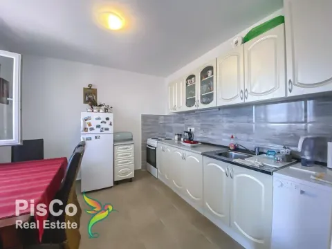 Sale, four bedroom apartment, 160m², Tivat, Crna Gora - image 5