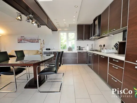 Prodaja, kuća, 350m², Tivat, Crna Gora - image 11