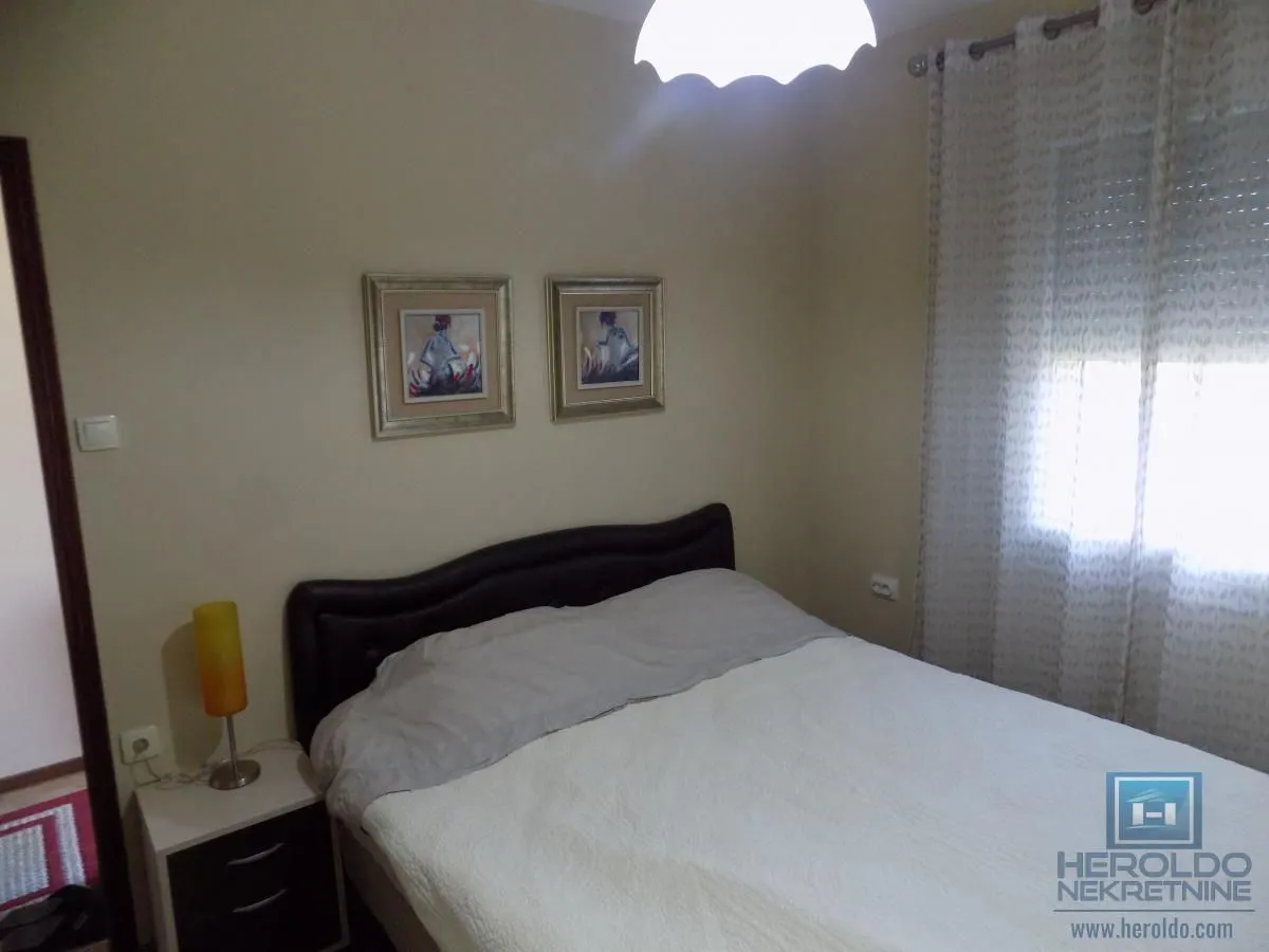 Sale, house, 96m², Karadjordjevo brdo, Paraćin