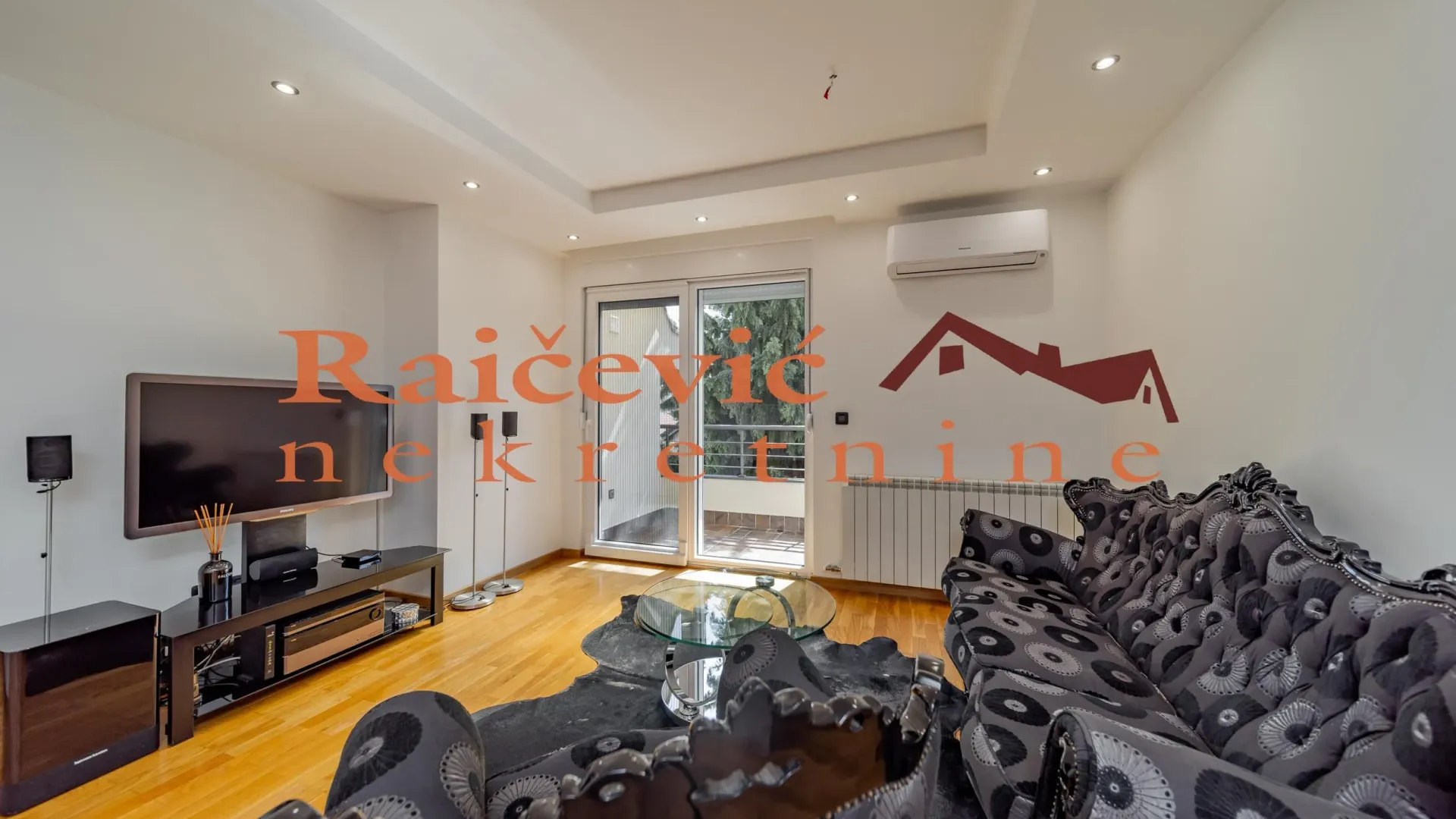 Prodaja, četvorosoban stan, 132m², Voždovac Sve Podlokacije, Beograd