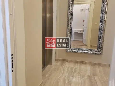 Izdavanje, stan, 215m², Senjak, Beograd - image 9