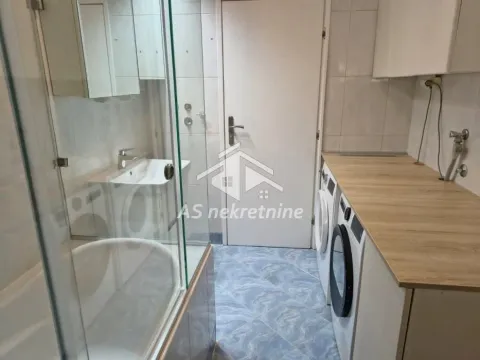 Izdavanje, stan, 100m², Savski Venac, Beograd - image 15