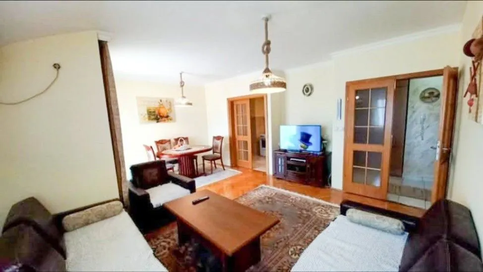 Rent, one bedroom apartment, 57m², Stari Aerodrom, Podgorica
