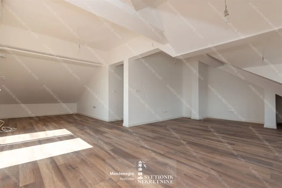 Prodaja, trosoban stan, 146m², Đenovići, Herceg Novi