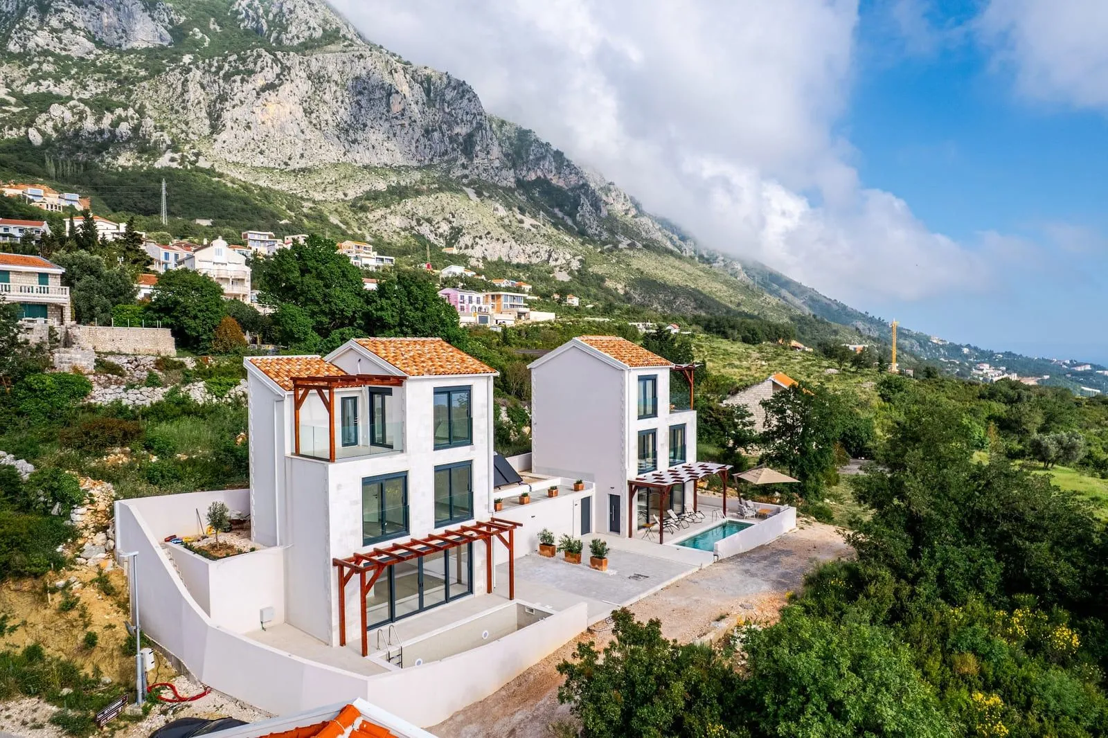 Prodaja, kuća, 114m², Blizikuće, Budva