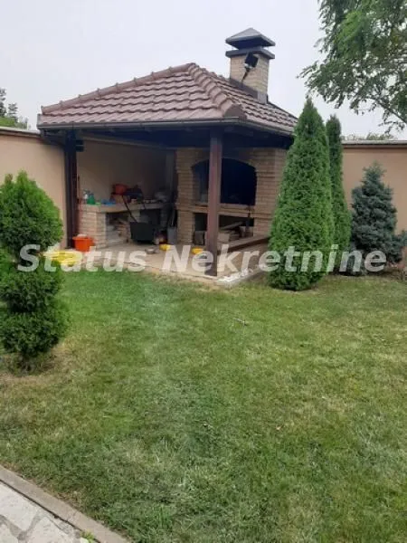 Sale, house, 582m², Tatarsko brdo, Petrovaradin