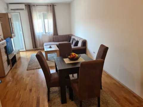 Sale, one bedroom apartment, 69m², Stari Aerodrom, Podgorica - image 2