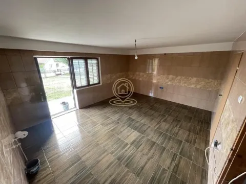 Sale, house, 320m², Kragujevac, Srbija - image 6
