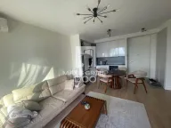Izdavanje, četvorosoban stan, 55m², Savski Venac, Beograd - image 1