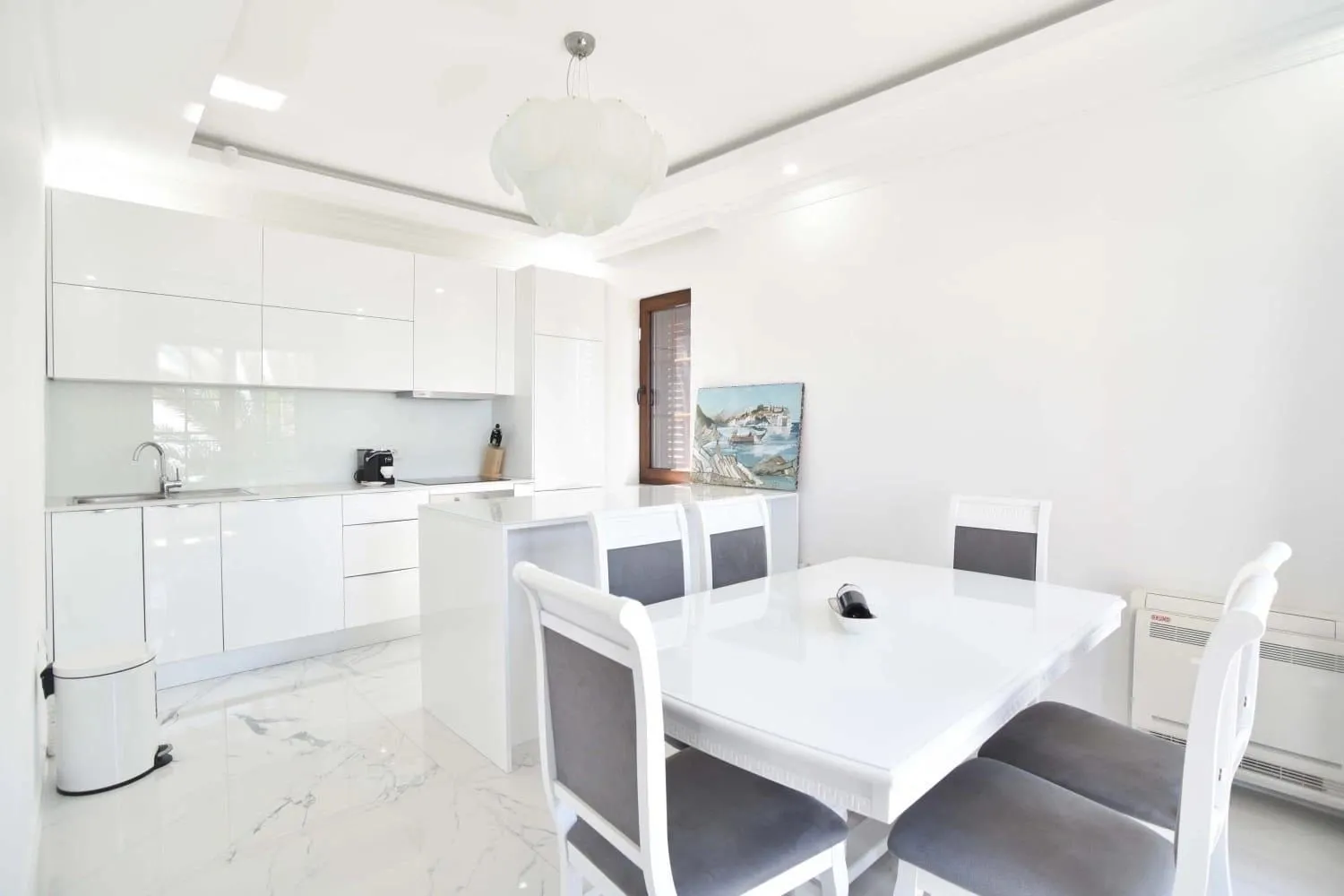 Sale, house, 200m², Blizikuće, Budva