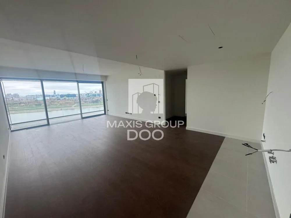 Prodaja, četvorosoban stan, 146m², Savski Venac, Beograd