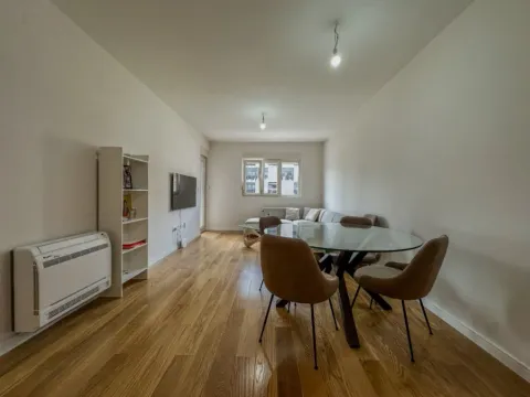 Sale, two bedroom apartment, 68m², Central Point, Podgorica - image 3