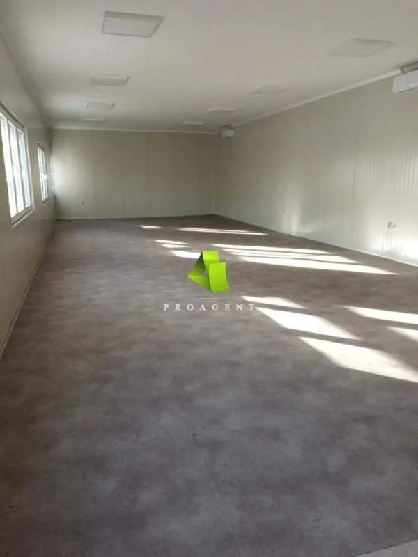 Rent, office space, 240m², Medijana, Niš