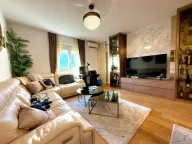 Prodaja, dvosoban stan, 77m², New City, Podgorica - image 1