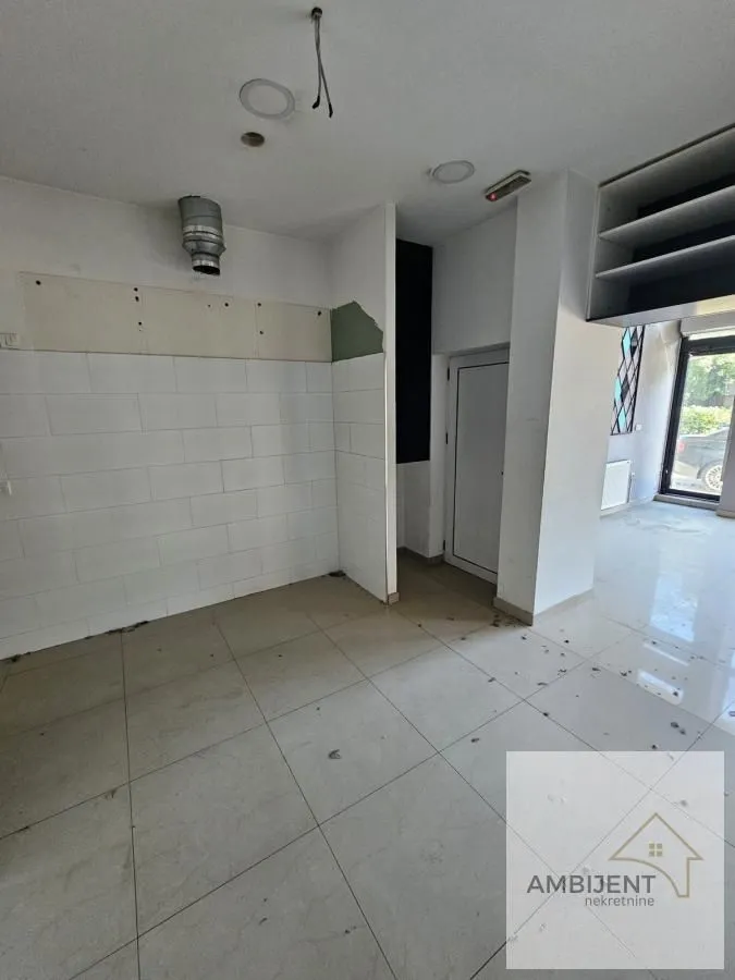 Sale, office space, 37m², Obrenovac, Beograd