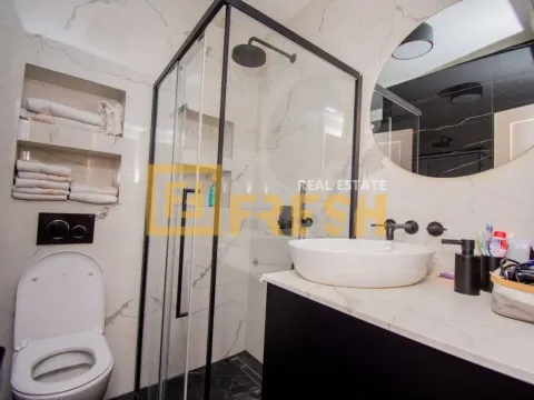 Prodaja, trosoban stan, 100m², Centar, Podgorica - image 13