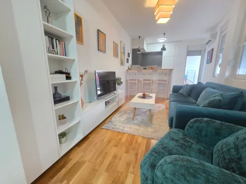 Sale, studio apartment, 29m², Zabjelo, Podgorica - image 4