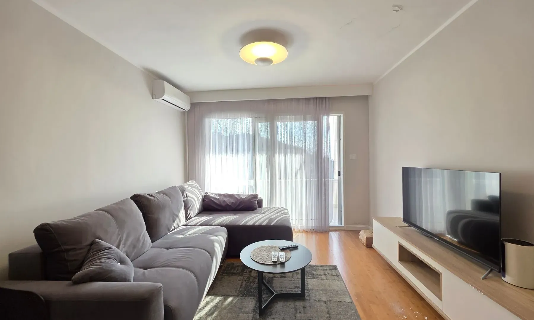Prodaja, dvosoban stan, 68m², Pržno, Budva