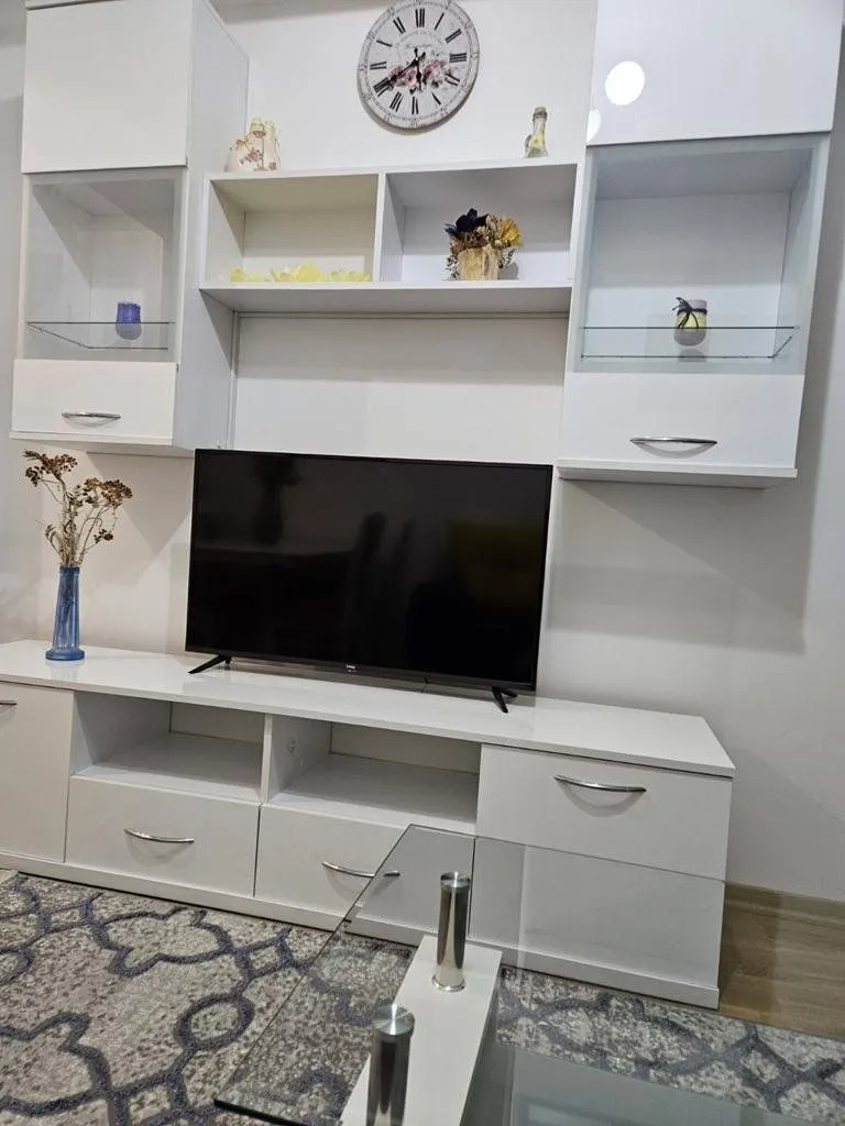 Izdavanje, jednosoban stan, 35m², Ljubović, Podgorica