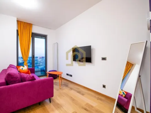 Izdavanje, jednosoban stan, 40m², Gundulićev Venac, Beograd
