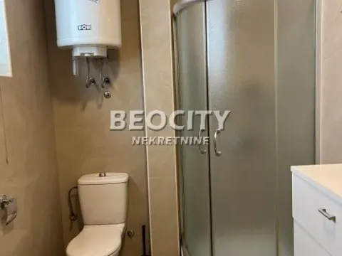 Izdavanje, kuća, 220m², Senjak, Beograd - image 15