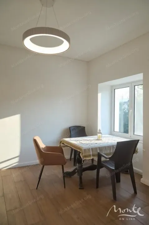 Sale, house, 250m², Radovići, Tivat