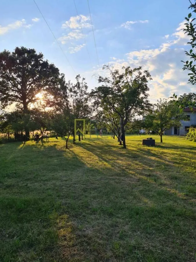 Prodaja, kuća, 220m², Martinići, Danilovgrad