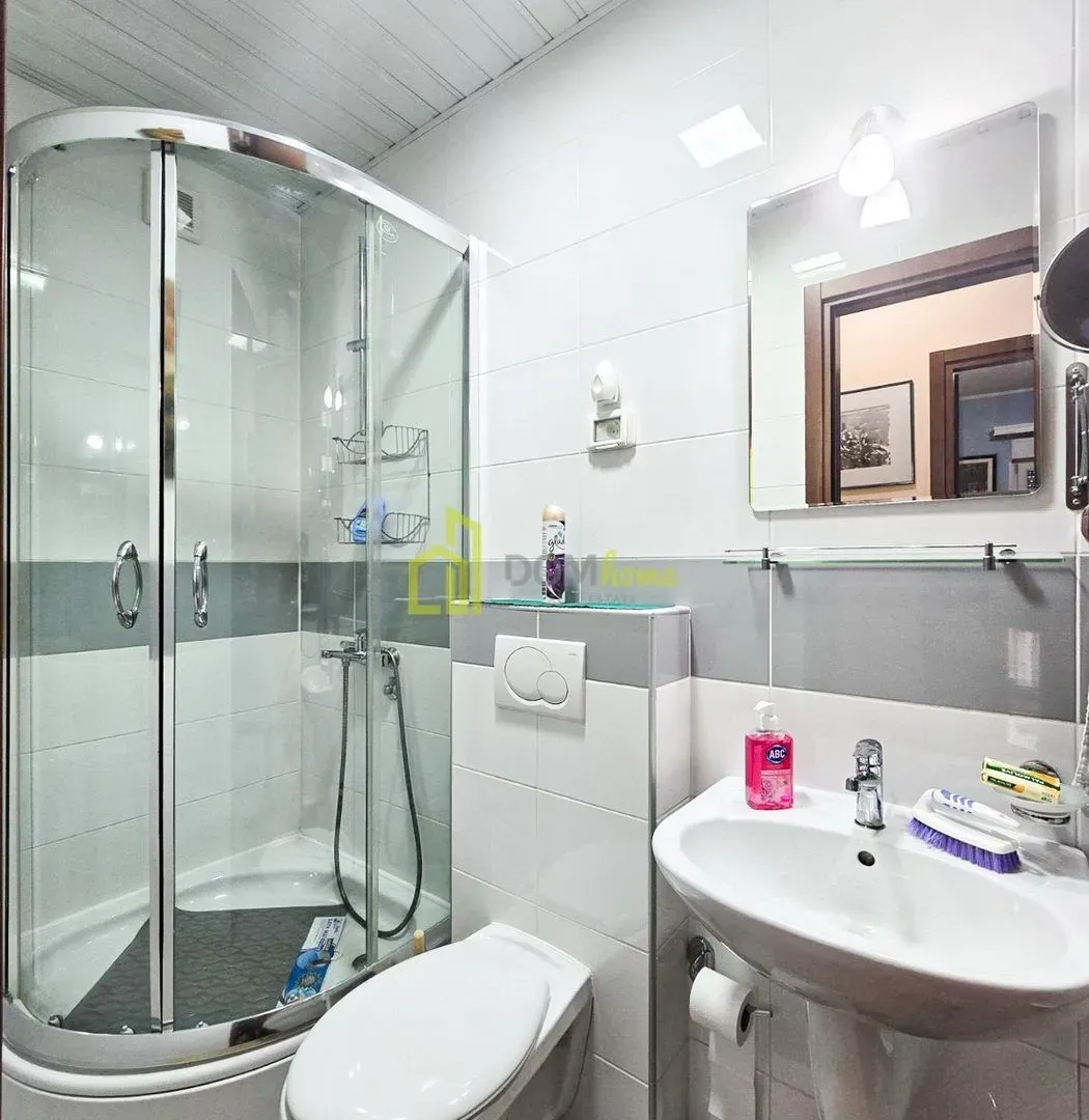 Izdavanje, dvosoban stan, 75m², City Kvart, Podgorica