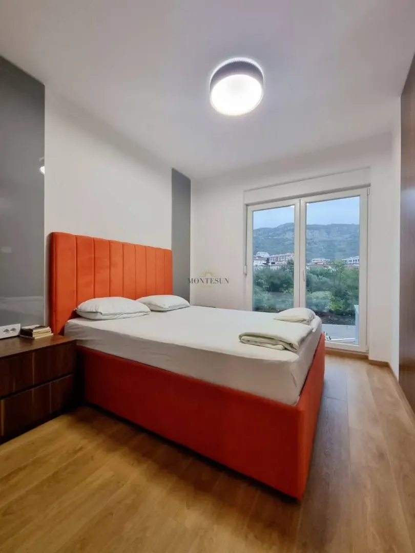 Rent, two bedroom apartment, 69m², Centar, Budva