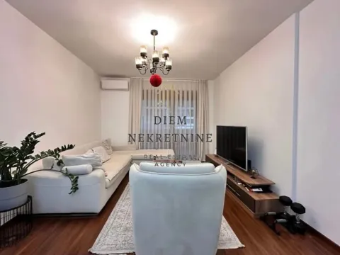 Rent, one bedroom apartment, 53m², Master Kvart, Podgorica - image 2