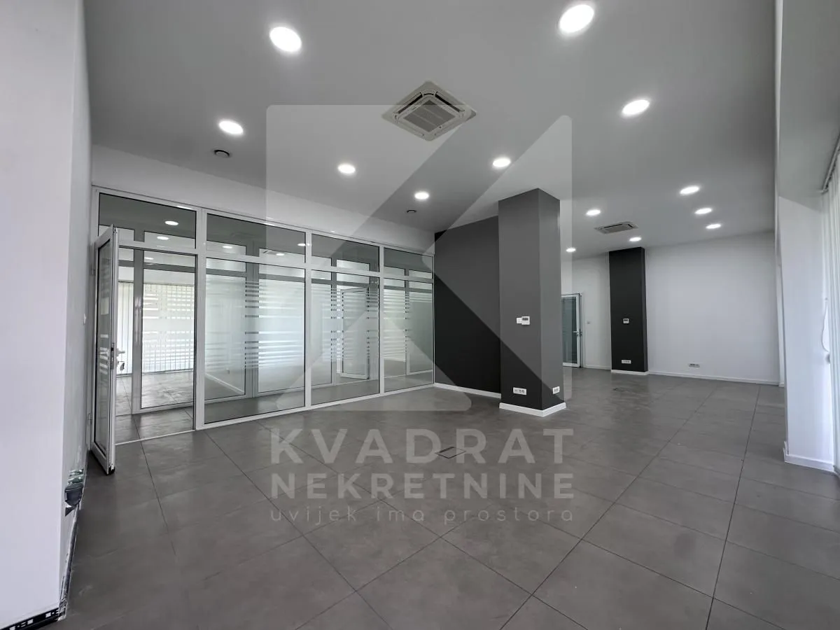 Izdavanje, poslovni prostor, 362m², Ljubović, Podgorica