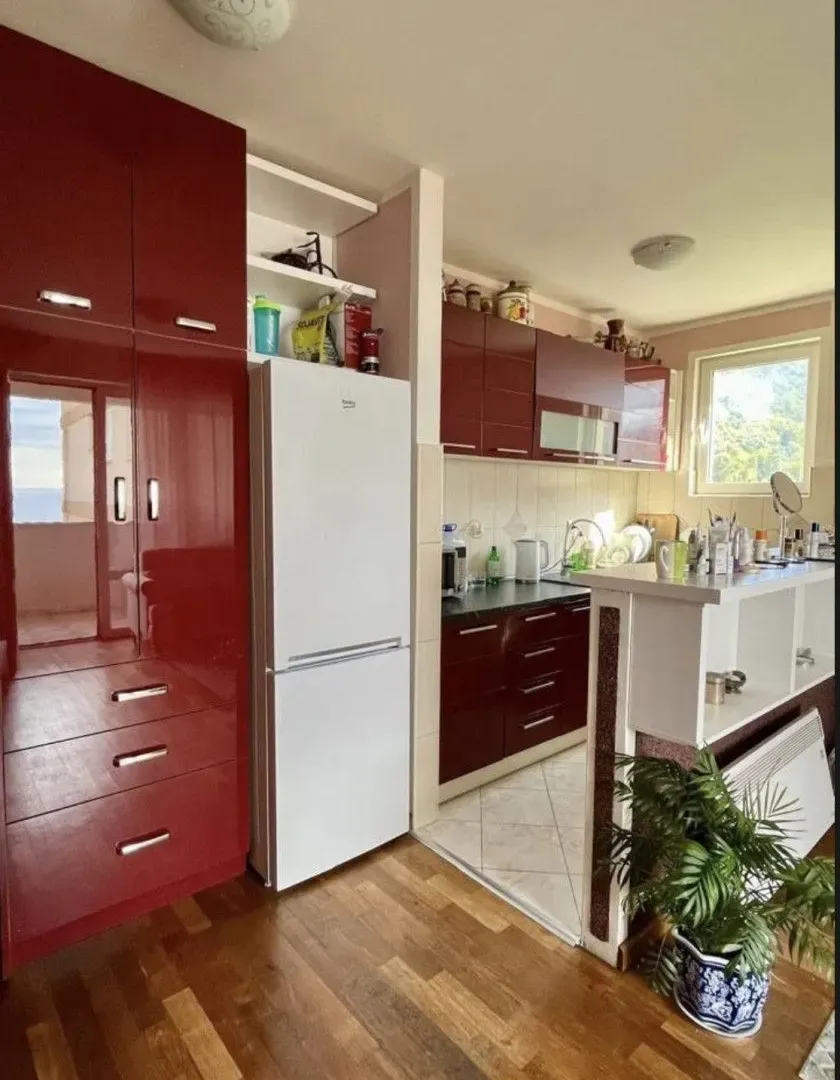 Sale, two bedroom apartment, 70m², Petrovac, Budva