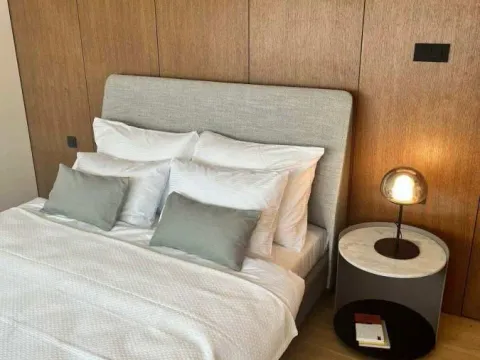 Izdavanje, trosoban stan, 168m², Stari Grad, Beograd - image 10