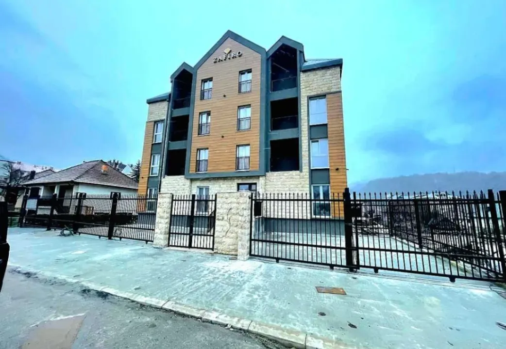 Prodaja, dvosoban stan, 44m², Kolašin, Crna Gora