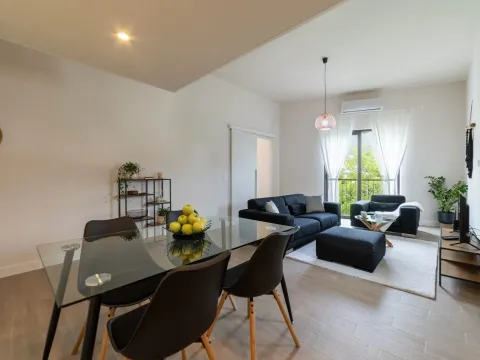 Sale, three bedroom apartment, 94m², Dumidran, Tivat - image 5