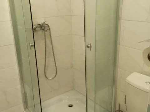 Prodaja, garsonjera, 25m², City Kvart, Podgorica - image 4